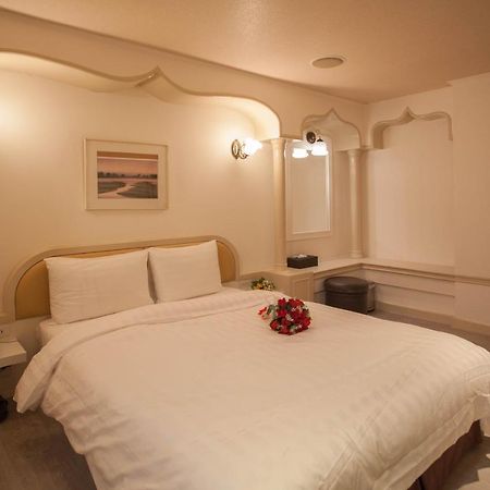 Showart Hotel Taipei Luaran gambar